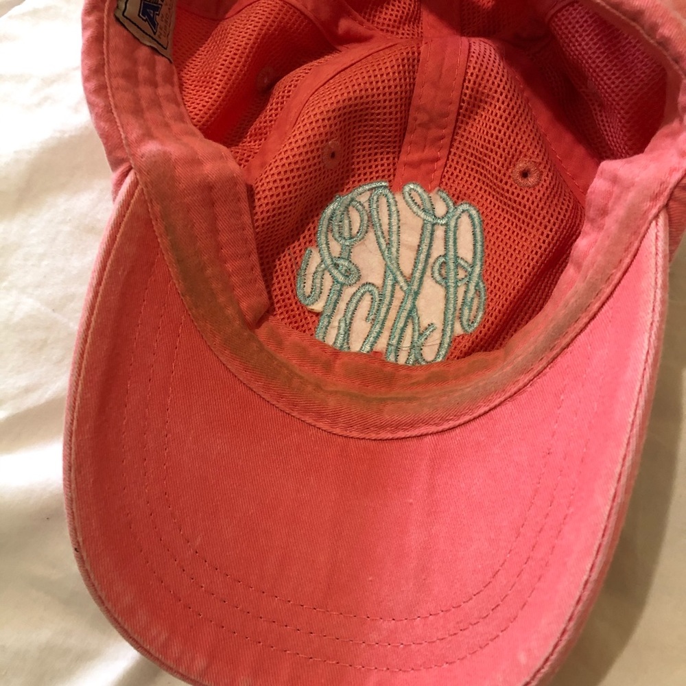 ✨MONOGRAM ARH Hat ✨ - Picture 4 of 4